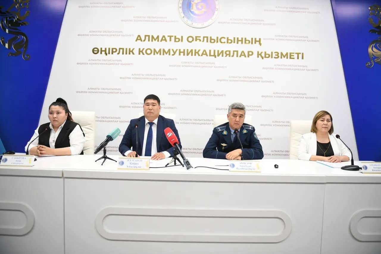 «Кортежге де коттеджге де жол жоқ»: Алматы облысында мектеп бітіруші түлектерге қатаң ескерту жасалды