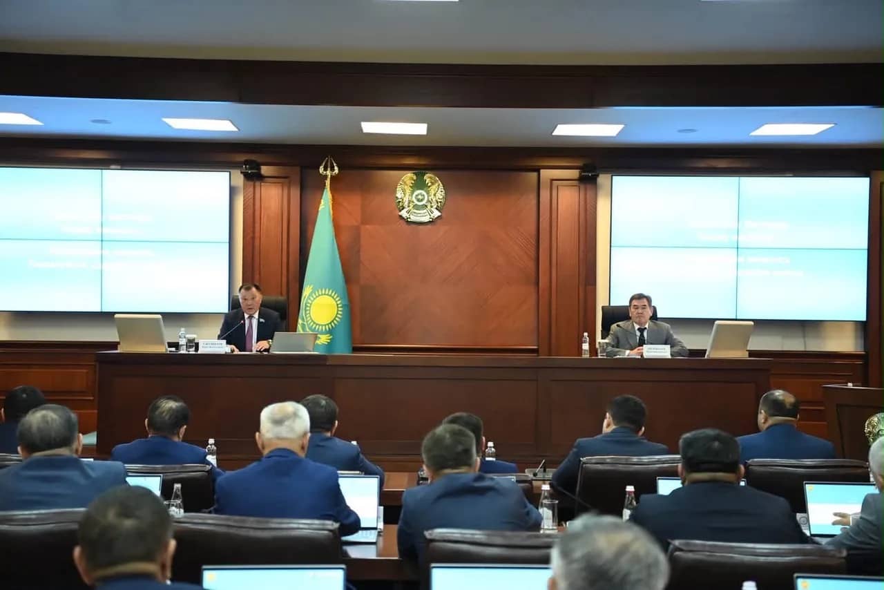 Дұрыс нұсқасы:  Елдік мүдде жолындағы маңызды кезең