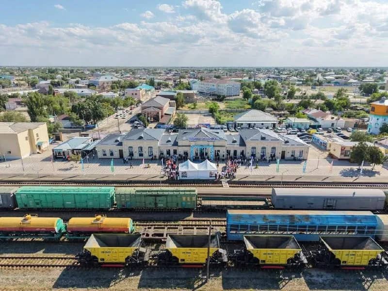 Жаңақорған мен Шиеліде жаңғыртылған теміржол вокзалдары ашылды