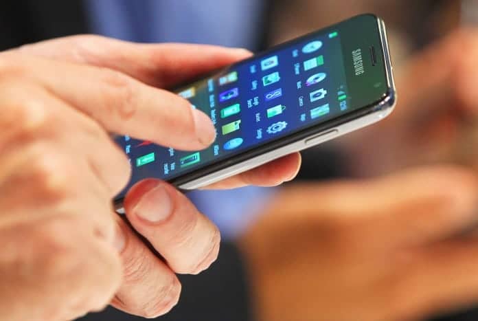 Ұялы байланыс операторларына 3 млрд 288 млн теңге айыппұл салынды