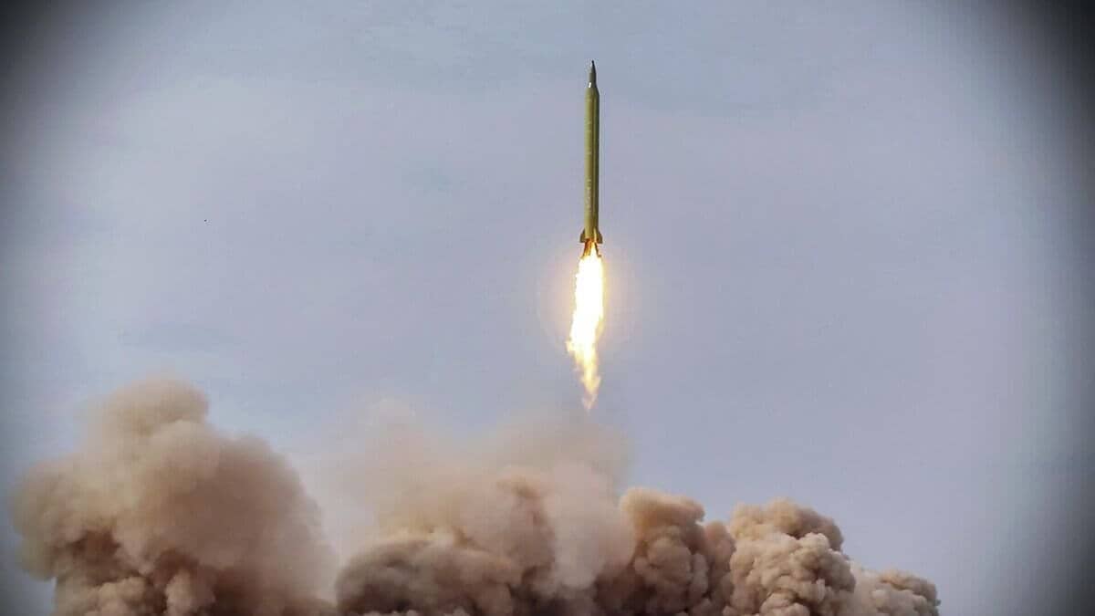 Иран мен Пәкістан қарулы қақтығысты бастады