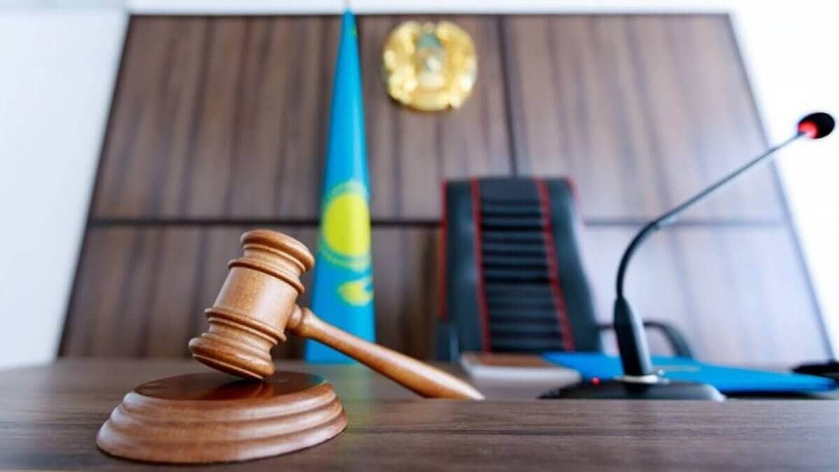 Ұйғыр ауданында аурухандан 90 млн теңге жымқырған бухгалтер сотталды