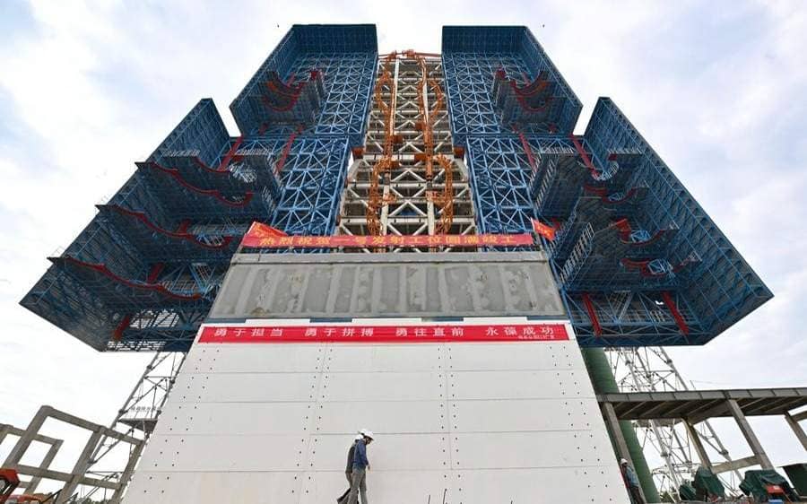 Қытай биыл ғарышқа 100 тарта жерсерігін ұшырады