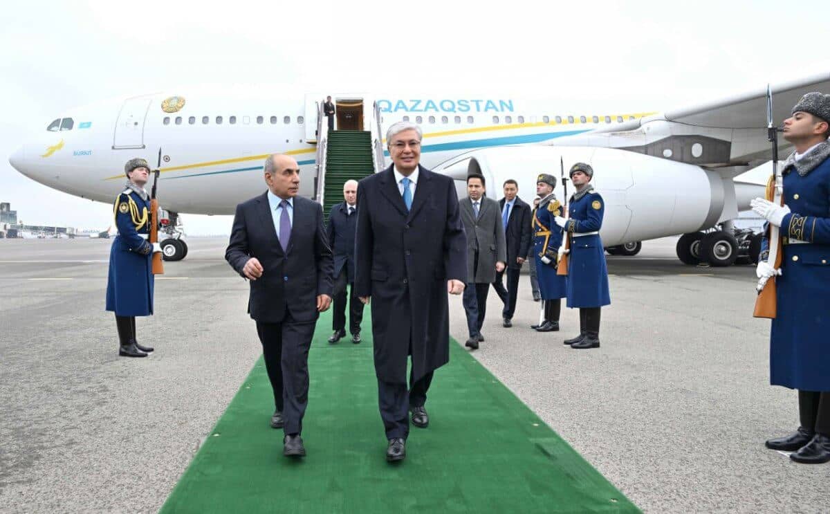 Президент Әзербайжанға ресми сапармен барды