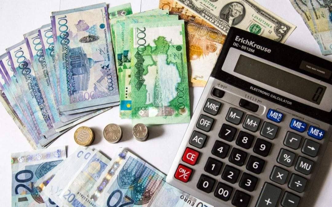 Степногорда әр мемқызметшіге еш себепсіз 1 млн теңгеден сыйақы берілген