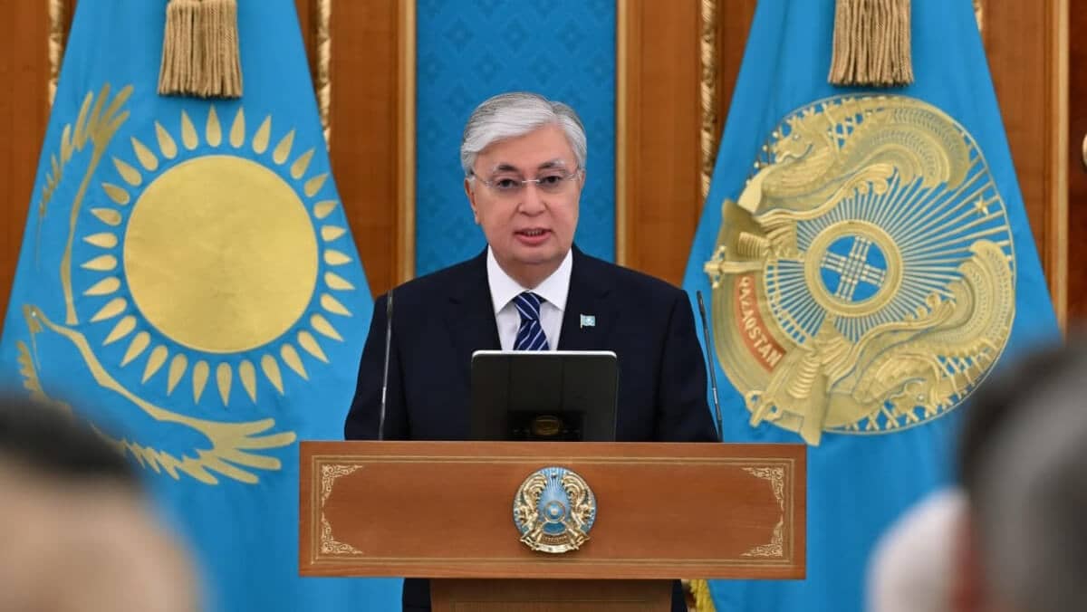 Журналист – мәртебелі мамандық: Тоқаев БАҚ өкілдерін мерекесімен құттықтады