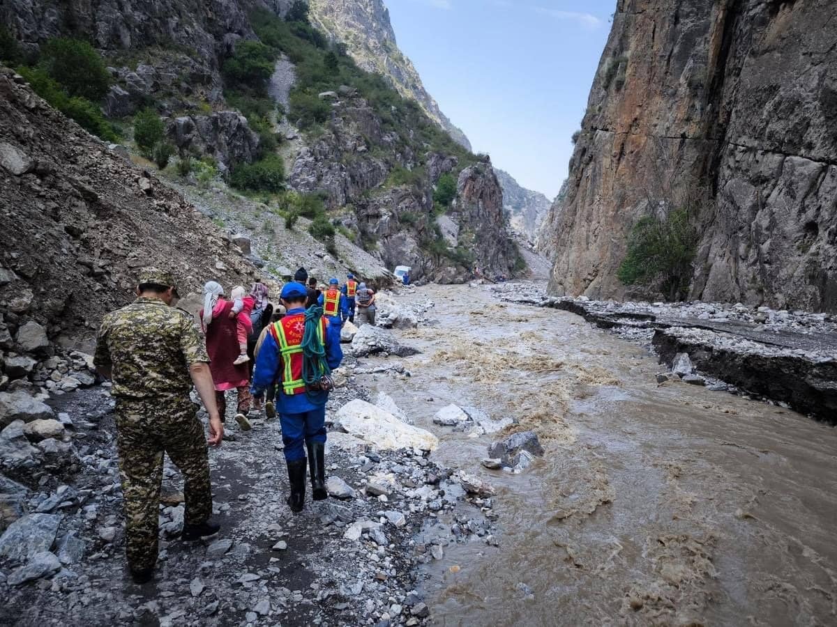 Қырғызстандағы сел: қаза тапқандар саны өсті