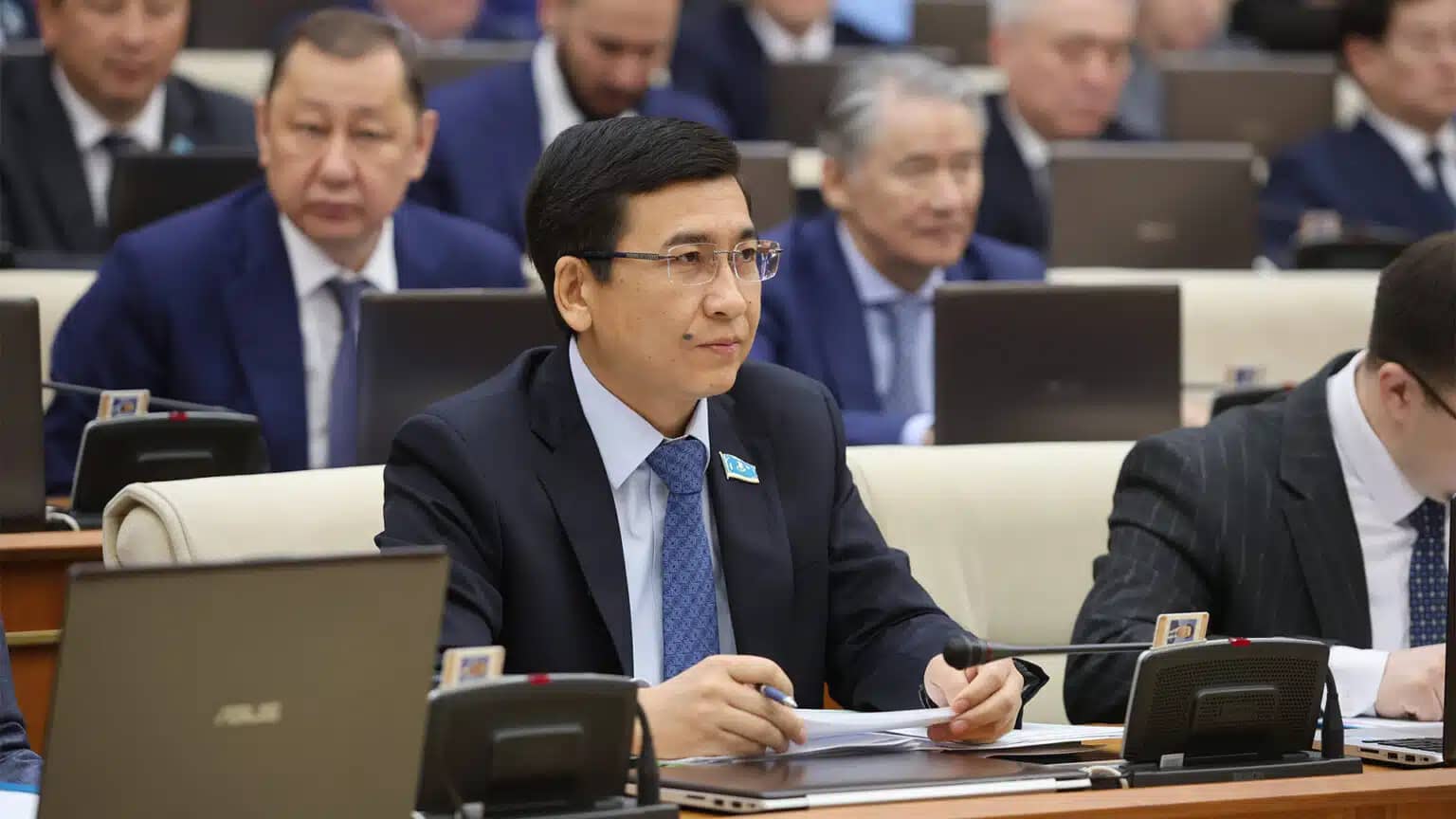 Квазимемлекеттік құрылымдар: Бюджеттің «тесігіне» айналды – Аймағамбетов