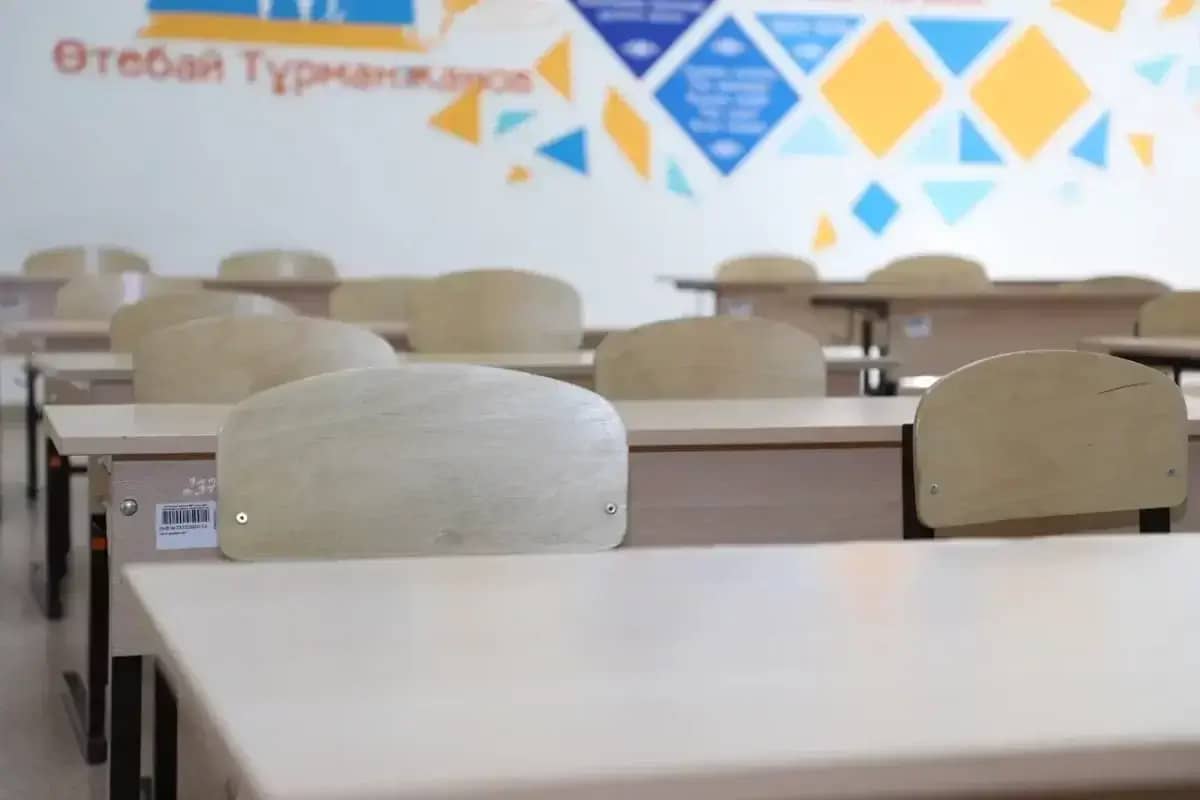 Астанада мектеп оқушылары қашықтан оқиды