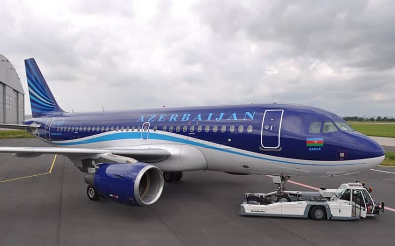 AZAL Ресейдің бірнеше қаласына ұшуды тоқтатты