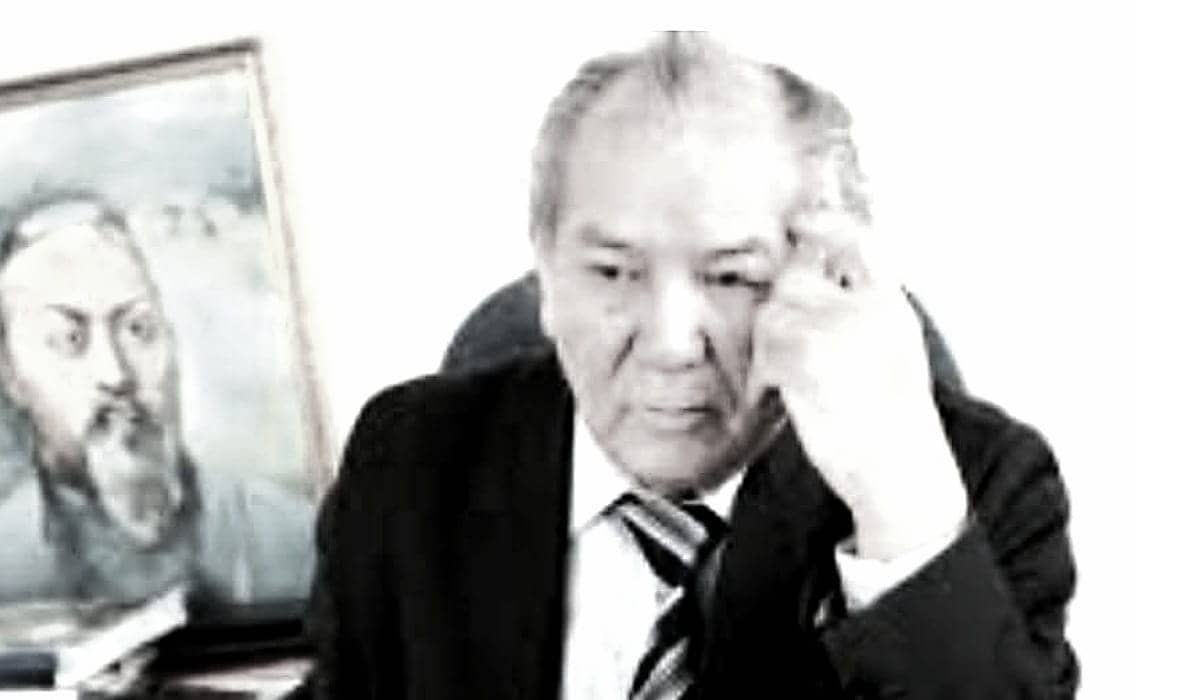 «Қайран ағам-ай..»: Жазушы Дулат Исабеков өмірден өтті