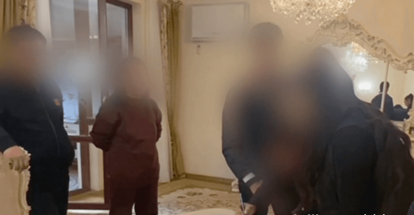 Үй мен көлік алып, казиноға жұмсаған: Экс-депутат субсидияға бөлінген жарты миллиард теңгені қалтасына басқан (ВИДЕО)