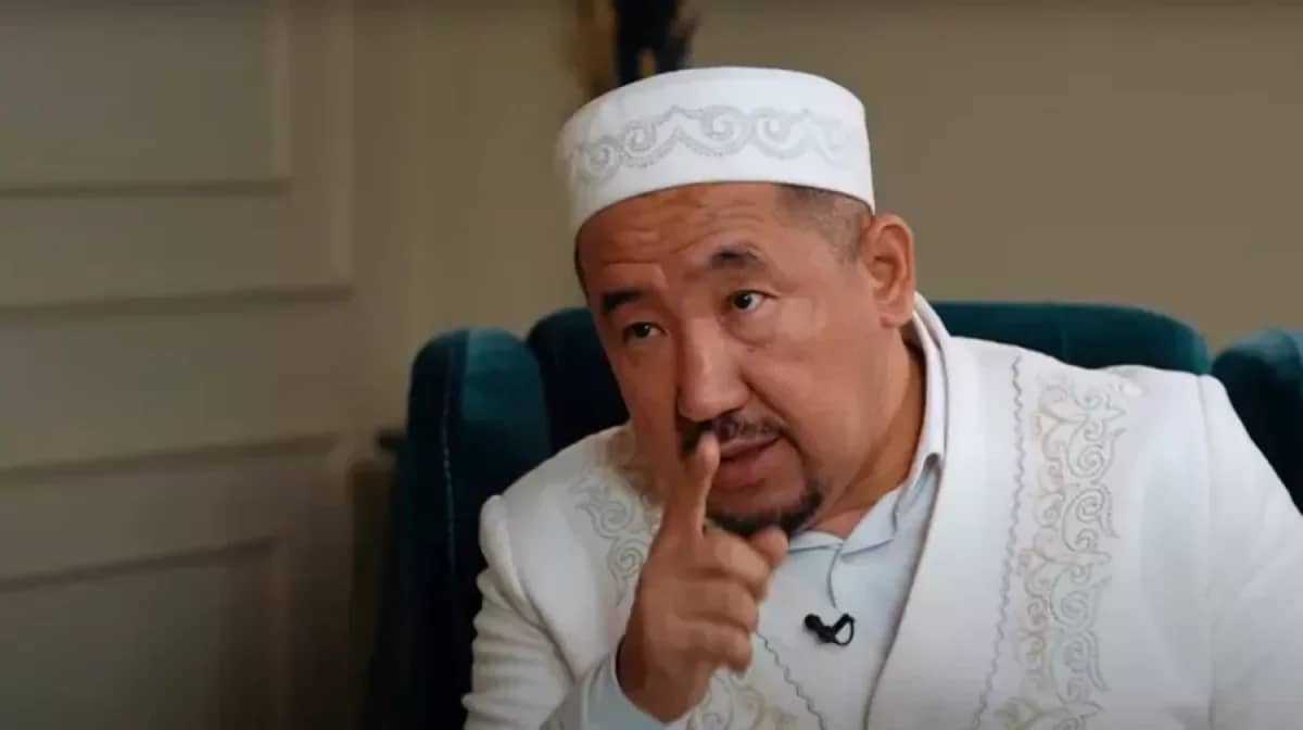 Нұрлан қажы Байжігітұлы: «Әйелдерге әрқашан көп ақша керек, риза болмауы – табиғатынан»
