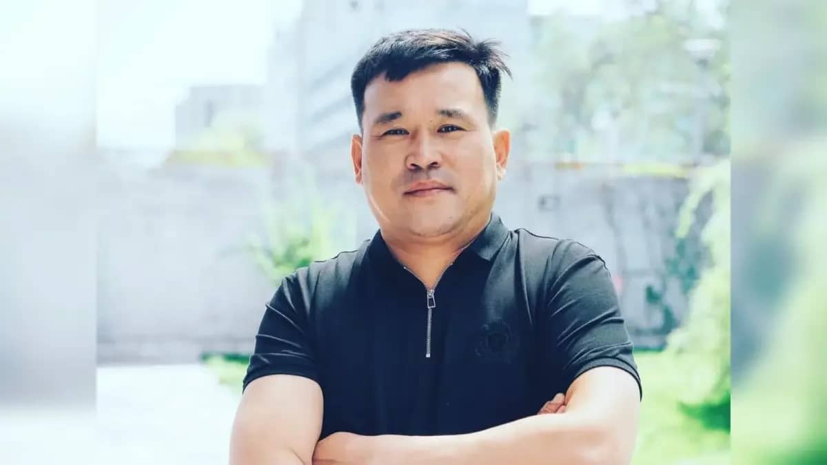 «Біз киноға үлес қосайын деп жүрген жоқпыз, дүние үшін келдік»: Қанат Әлжаппаров шындығын айтты