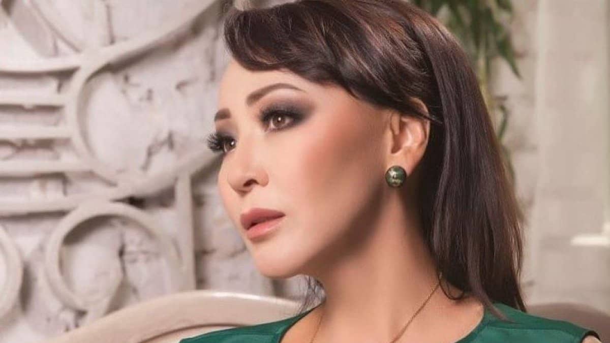 «Қиналғаннан ақша сұраған кезім де болды»: Айгүл Иманбаева өміріндегі қиындықтарымен бөлісті