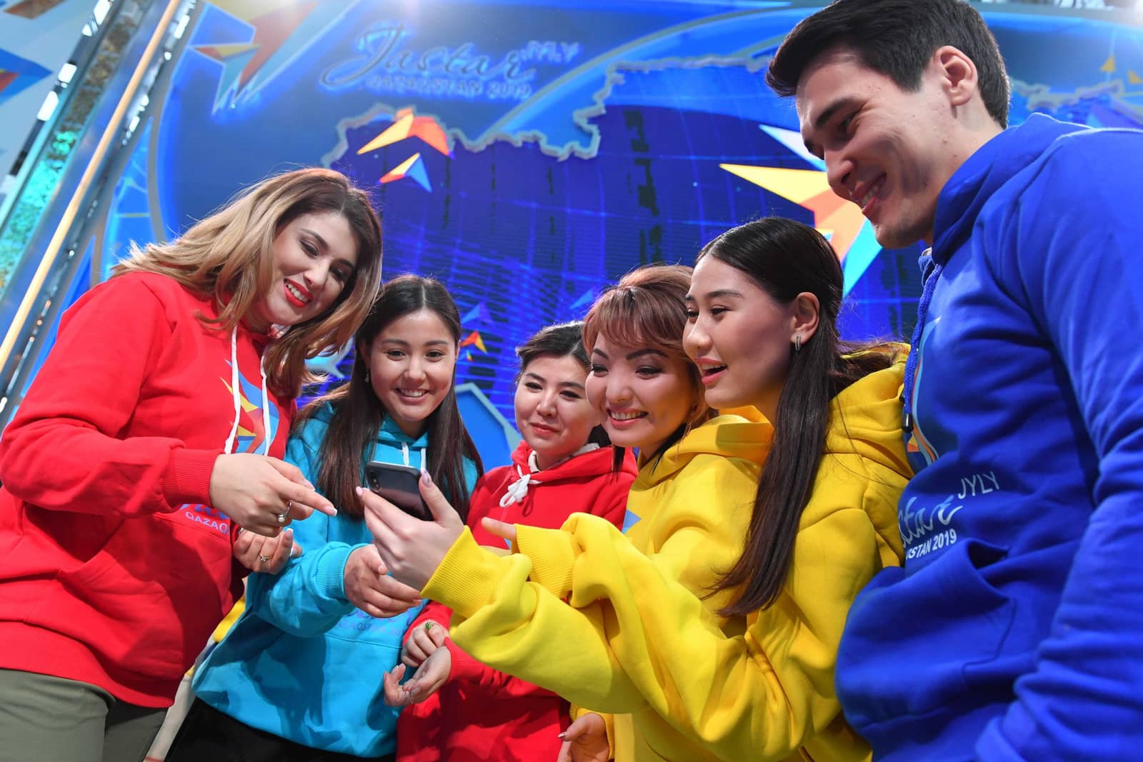 Жаңа көзқарас: Азаматтық қоғамдағы жастар белсенділігі