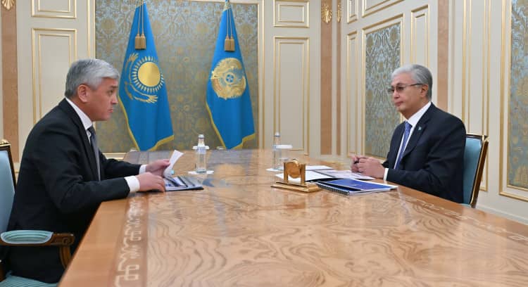 Тоқаев Қарағанды облысының әкімі Ермағанбет Бөлекпаевты қабылдады