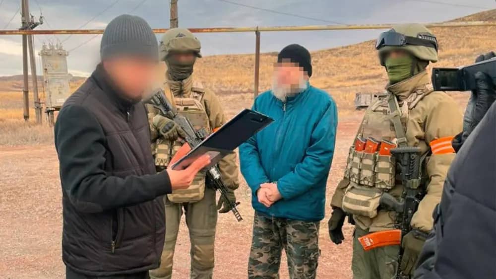 «Зайырлы елге қарсы»: ҰҚК төрт қалада шұғыл операция жүргізді