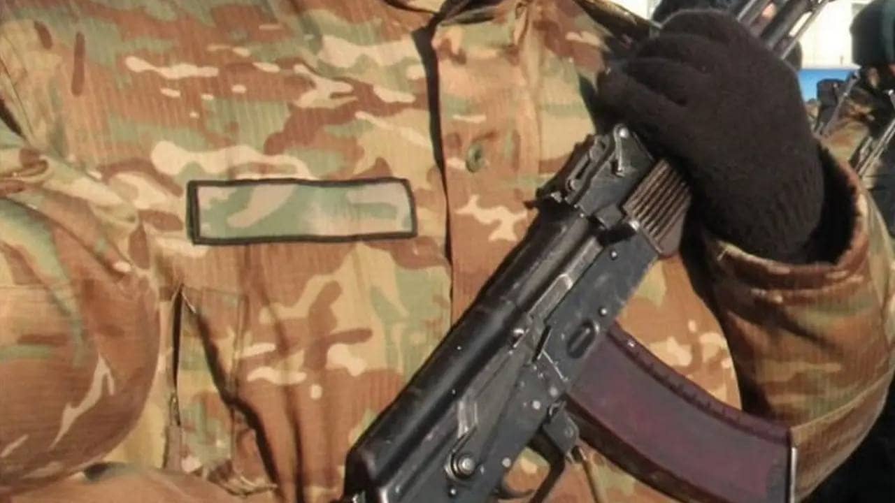 Алматы облысы: Оқ ату жаттығуы кезінде сарбаз абайсызда өзін жаралап алды