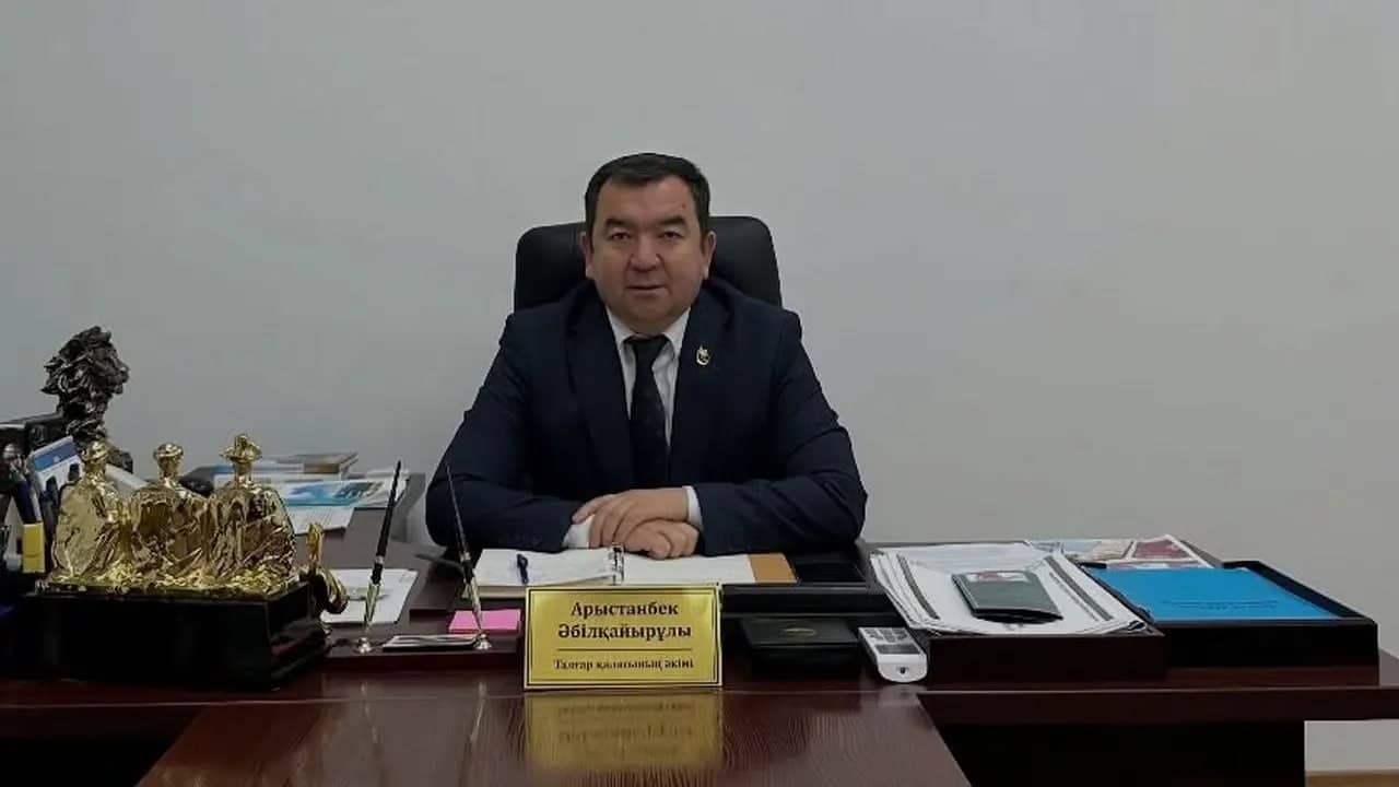 «Маған оңай емес» әрбір ісін жарнамалай берген Талғар әкімі қызметінен кетті