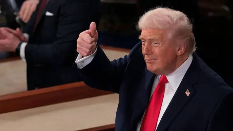 Трамп Иран басшылығына келуі мүмкін үш үміткер туралы айтты