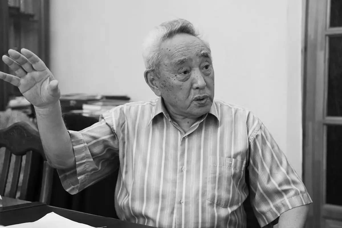 Қазақ әдебиетінің классигі: Қабдеш Жұмаділовтің туғанына 90 жыл толды