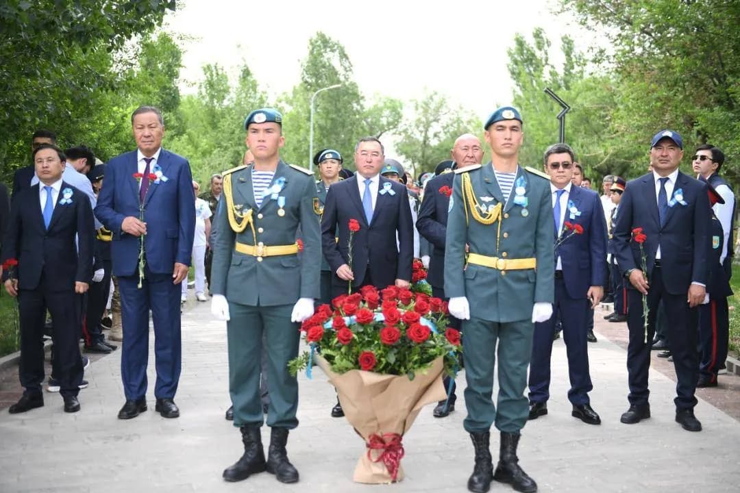 Алматы облысында Жеңіс күні атап өтілді: әкім майдангерлерді құттықтады