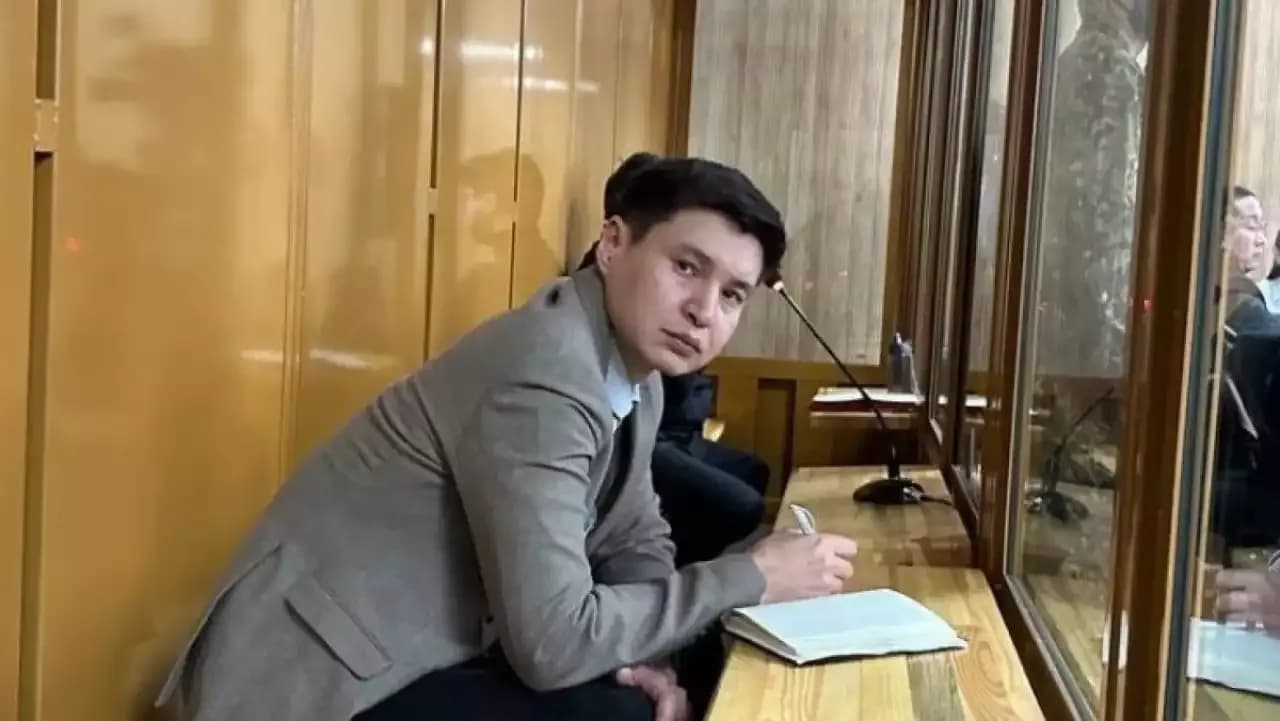 Салтанат Нүкенованың ісі: Байжановтың анасы сотта шу шығарды
