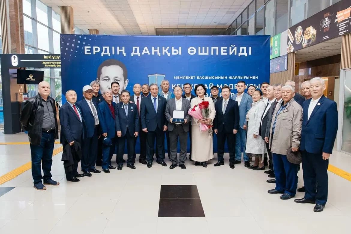Кенжебай Мәденовке берілген тарихи марапат ел мерейін өсірді