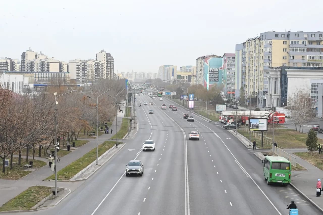 Экономикалық серпін: Алматыда LRT құрылысы басталды
