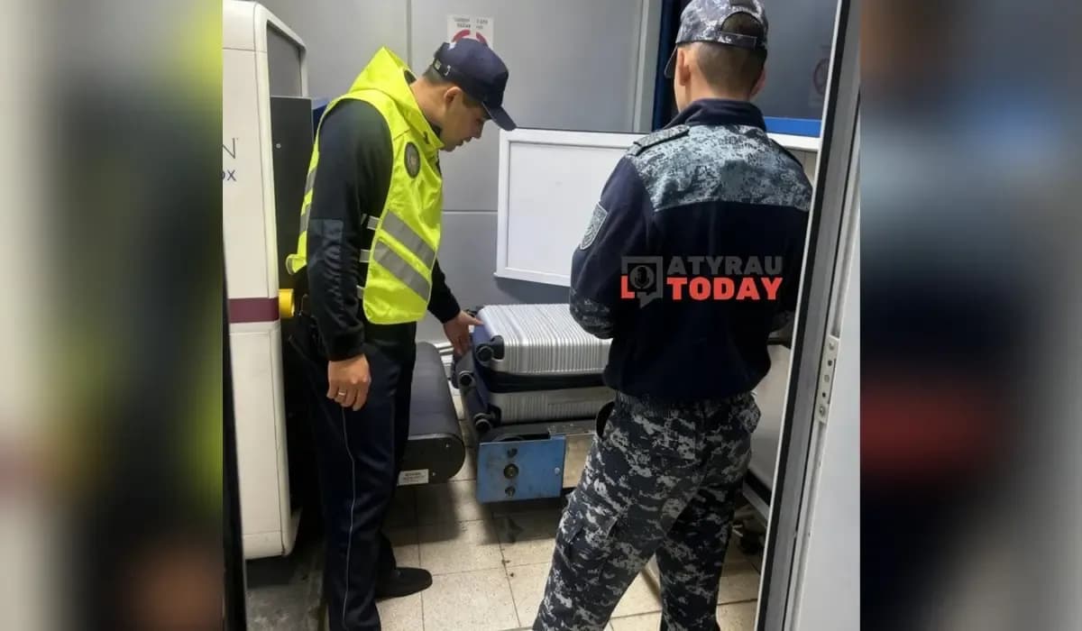 Тапанша бар: Атырау әуежайында жолаушылар дүрбелеңге түсті