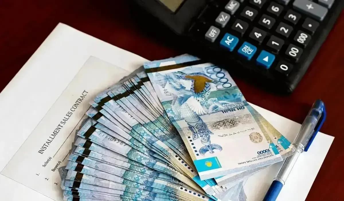 Қазақстандағы бір адамның мойнында кемі 4 несие бар - Үкімет