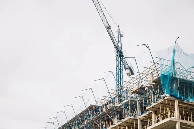     Семейде үлескерлердің ақшасын заңсыз тартқан құрылыс компаниясы басшылары сотталды