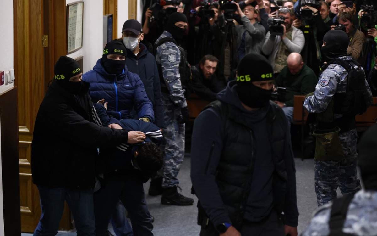 Мәскеудегі теракт: Ресейлік тергеушілер күдіктілердің отбасынан жауап алу үшін Тәжікстанға барды