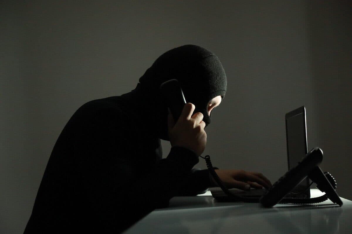 Алматы облысында интернет-алаяқтар халықты 8 млн теңгеге алдаған (ВИДЕО)