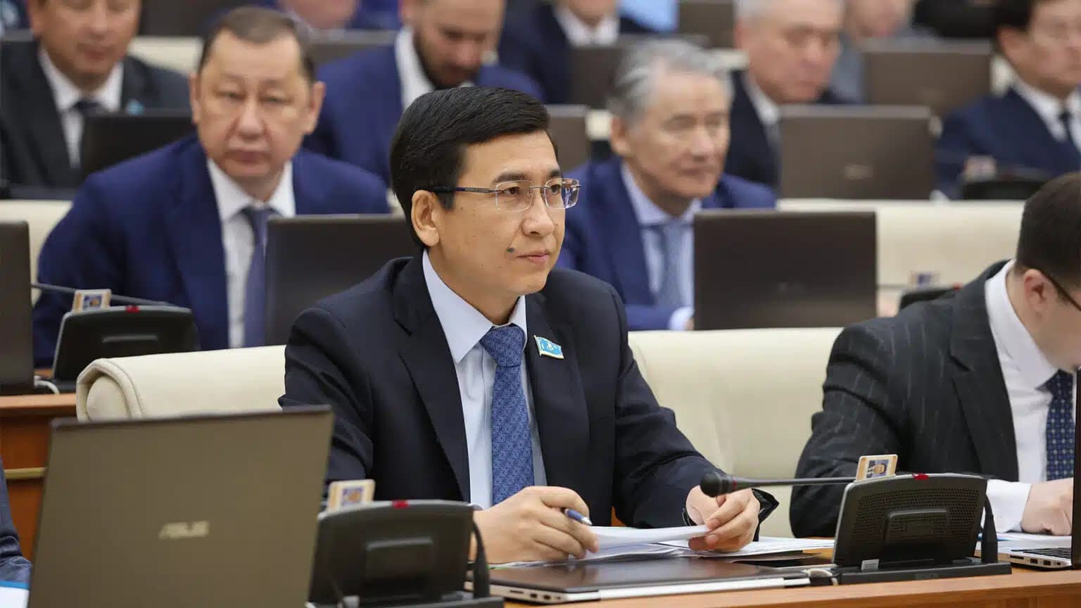 Квазимемлекеттік құрылымдар: Бюджеттің «тесігіне» айналды – Аймағамбетов