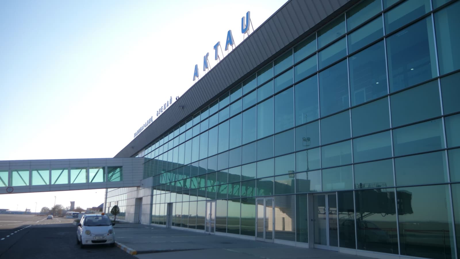 Алматыда жоғалған жас ана мен сәбиі Ақтау әуежайынан табылды