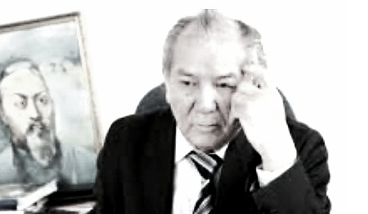 «Қайран ағам-ай..»: Жазушы Дулат Исабеков өмірден өтті