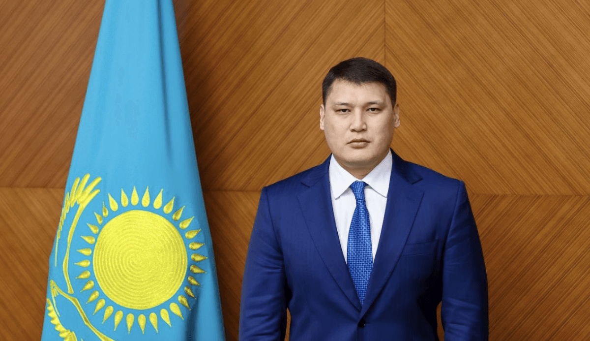 Мәжілістен әкімдікке: Руслан Берденов Шымкент әкімінің орынбасары болды