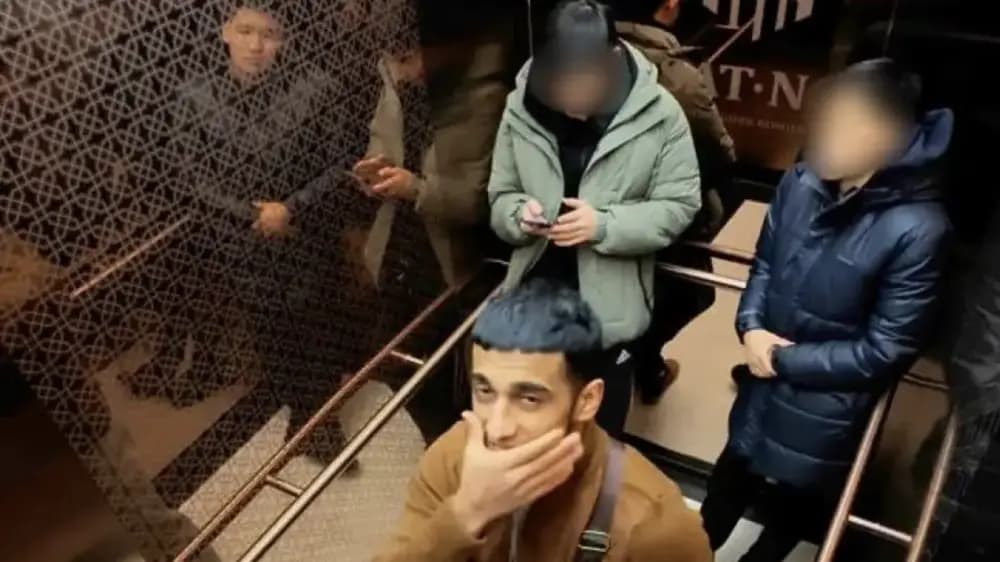 Лифтіде пранк жасаған жастар ұсталды