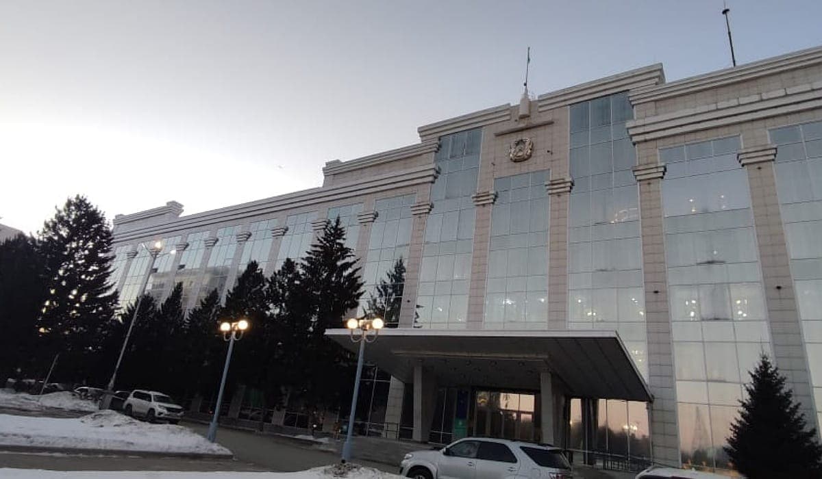Жұмыстың тиімділігін арттыру: ШҚО-ның 11 ауданы жаңа уақыт белдеуіне көшті