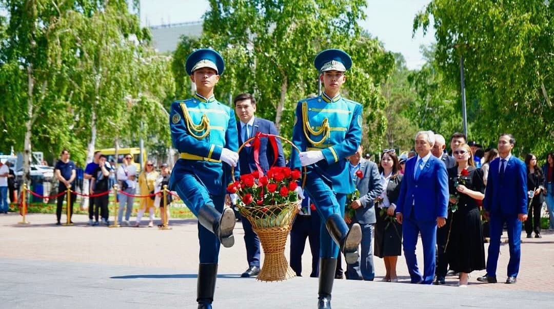 Астанада саяси қуғын-сүргін және ашаршылық құрбандарына тағзым етілді