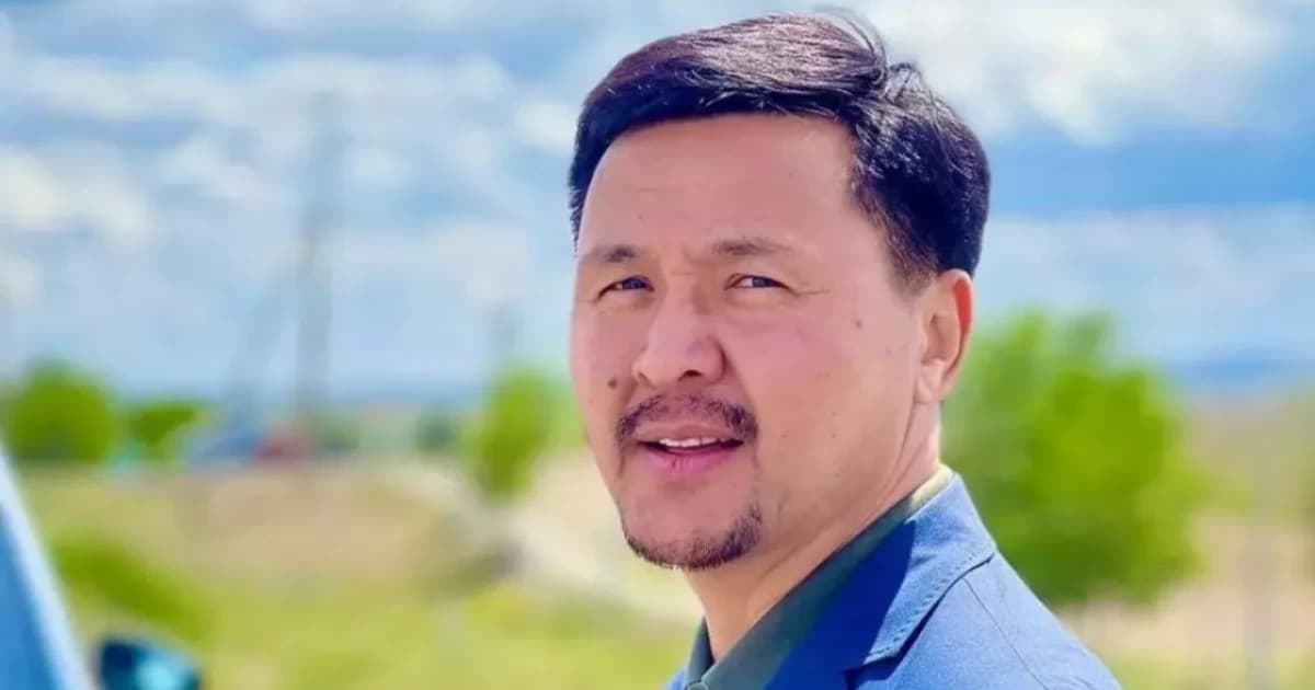 «Джиптің дөңгелегі ұшып кеткен»: әнші Досымжан Таңатаров бір өлімнен аман қалды (ВИДЕО)