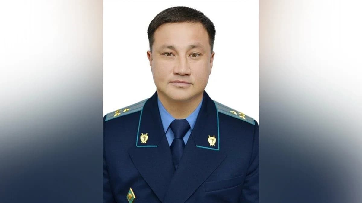 Ақтаулық прокурор Алматы әуежайында ұсталды
