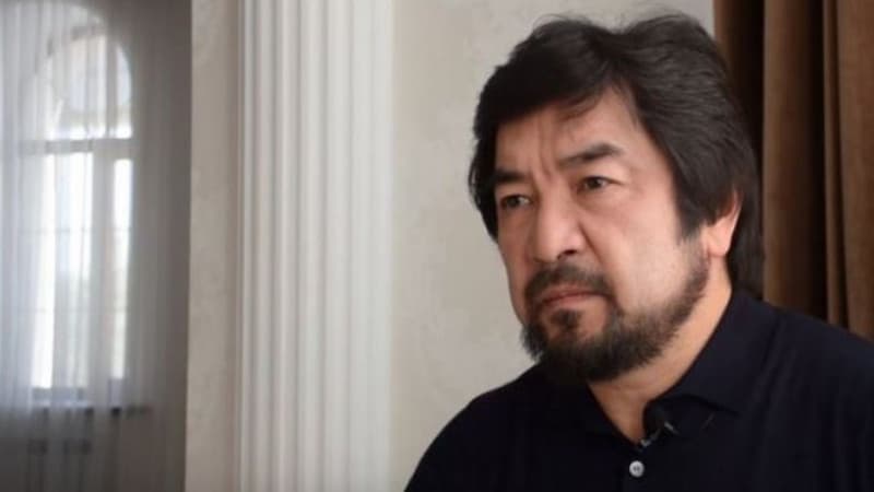 «Қазақтың жігіттері мықты болса қыздар көшеде жүрмес еді»: Бекболат Тілеухан жігіттер туралы ащы шындықты айтты