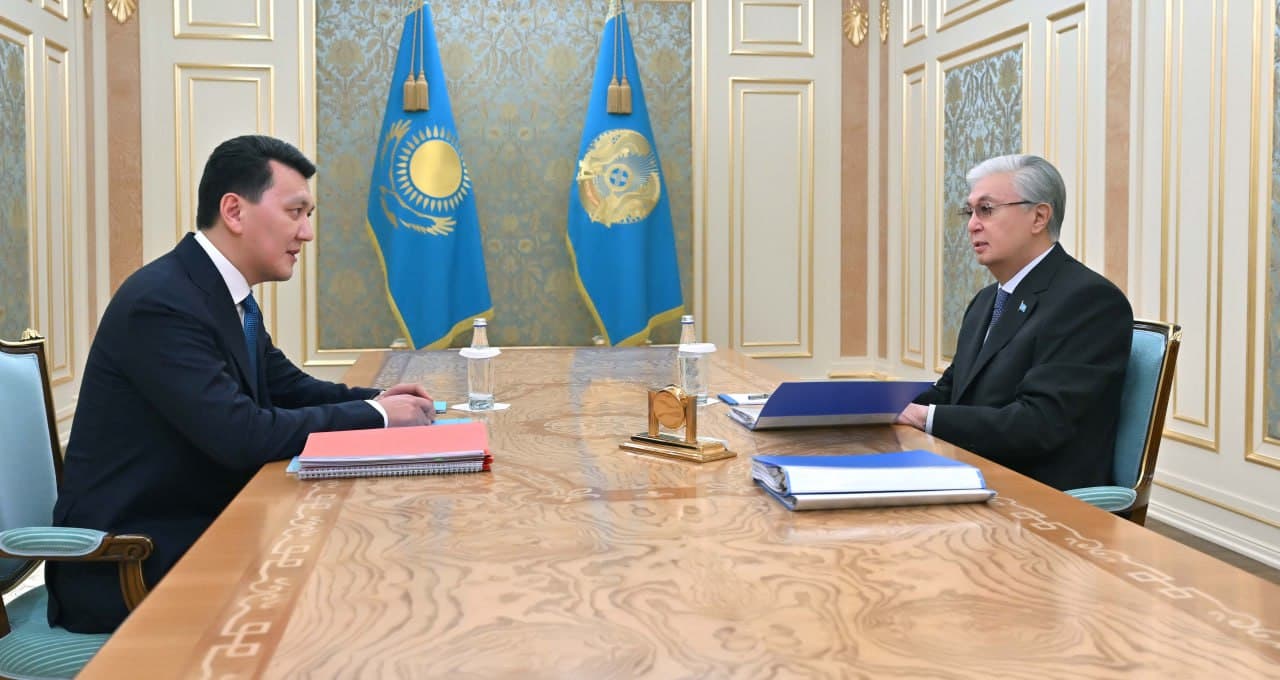 Тоқаев Ерлан Қаринға парламенттік жүйені жаңғырту бойынша нақты ұсынымдар әзірлеуді тапсырды