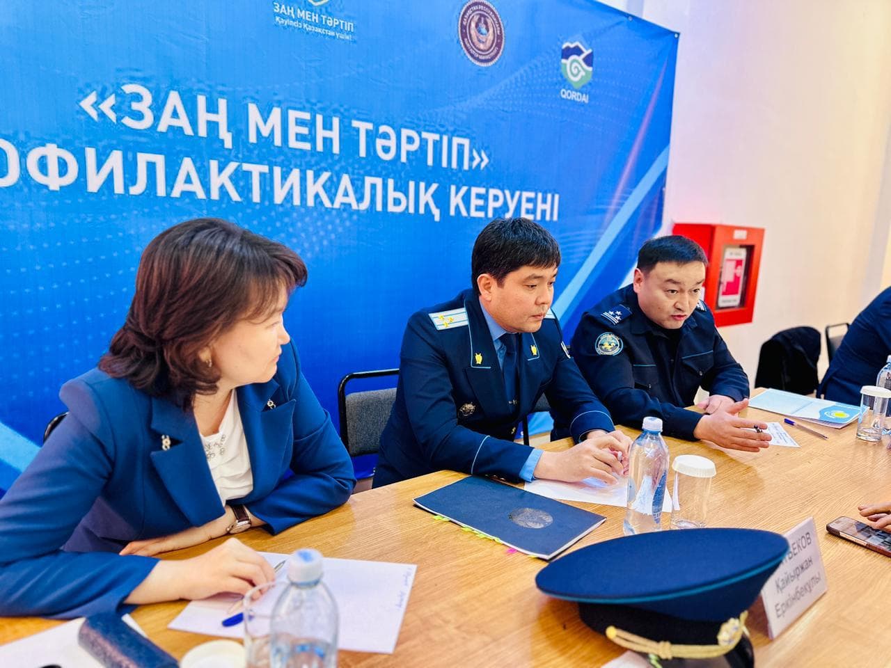 Жамбылда 10 мыңға жуық тұрғын құқықтық кеңес алды: «Заң мен тәртіп» керуені үш ауданды қамтыды