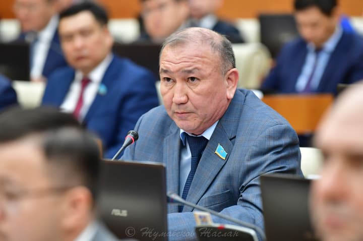 Қазақстанда саяси партиялардың қаржыландыруын бақылауды күшейтуді ұсынды
