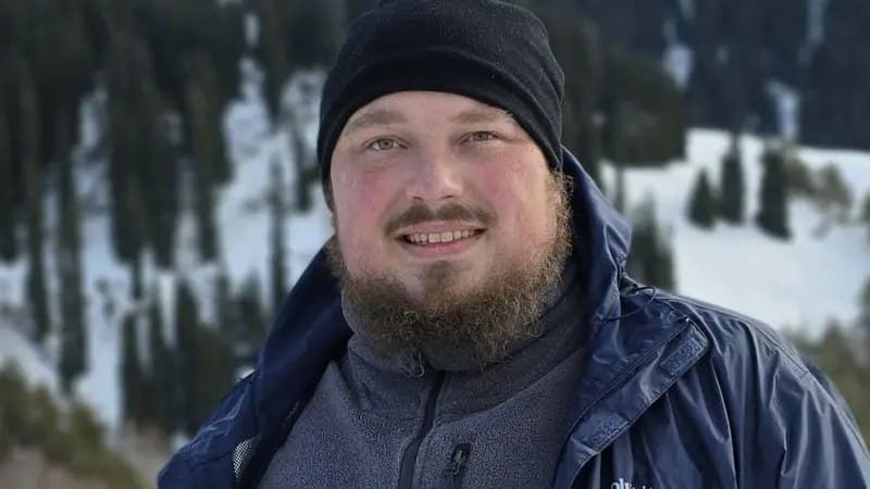 «Бұл арандату»: Мәскеуге қарсы шыққан дін қызметкері Алматыда ұсталды