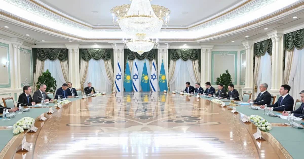 Қазақстан мен Израиль президенттері кеңейтілген құрамда келіссөз жүргізді
